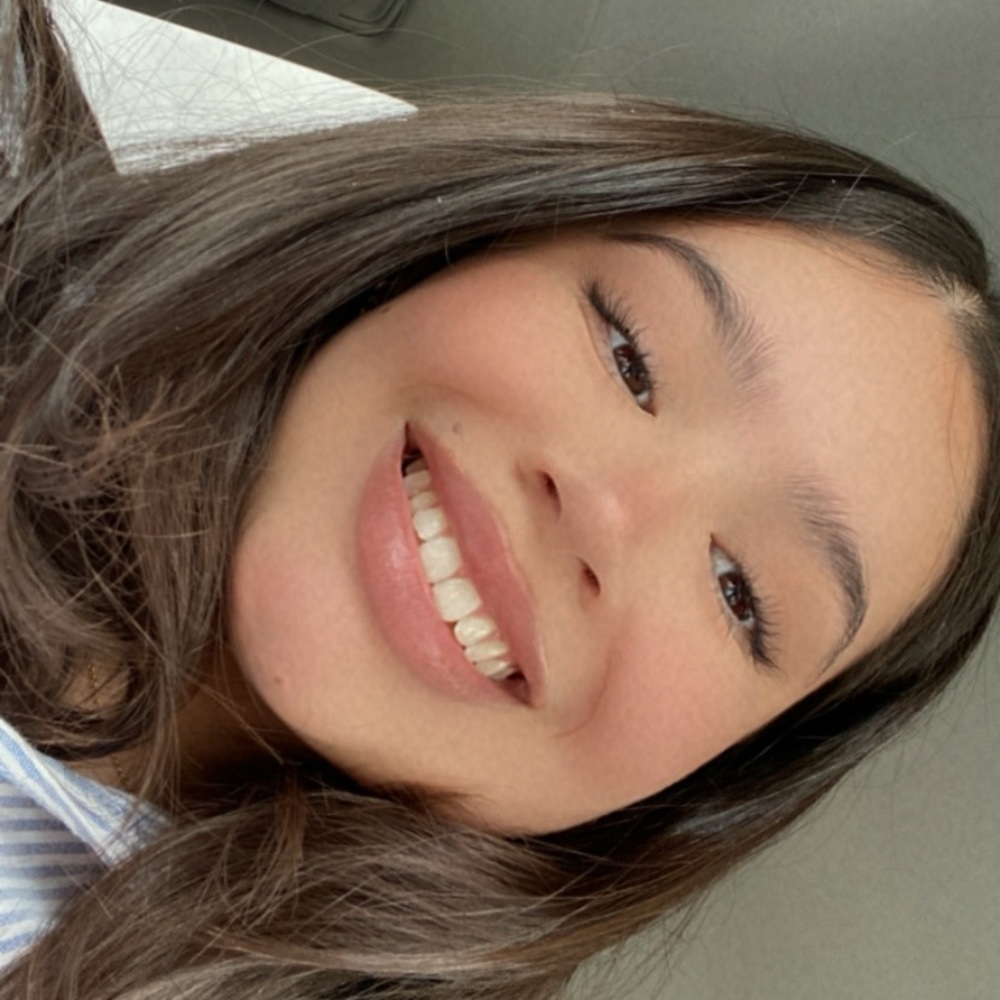 Meet your Posher, Kayla